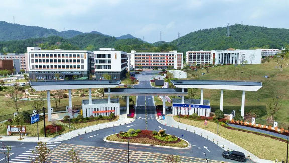 2023年杭州市临安区职业教育中心(含技工学校)学校环境